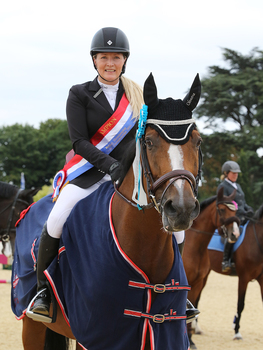 Nina Emery crowned National Senior Rider Champion